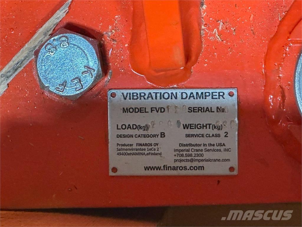  Finaros Druga dvigala/žerjavi