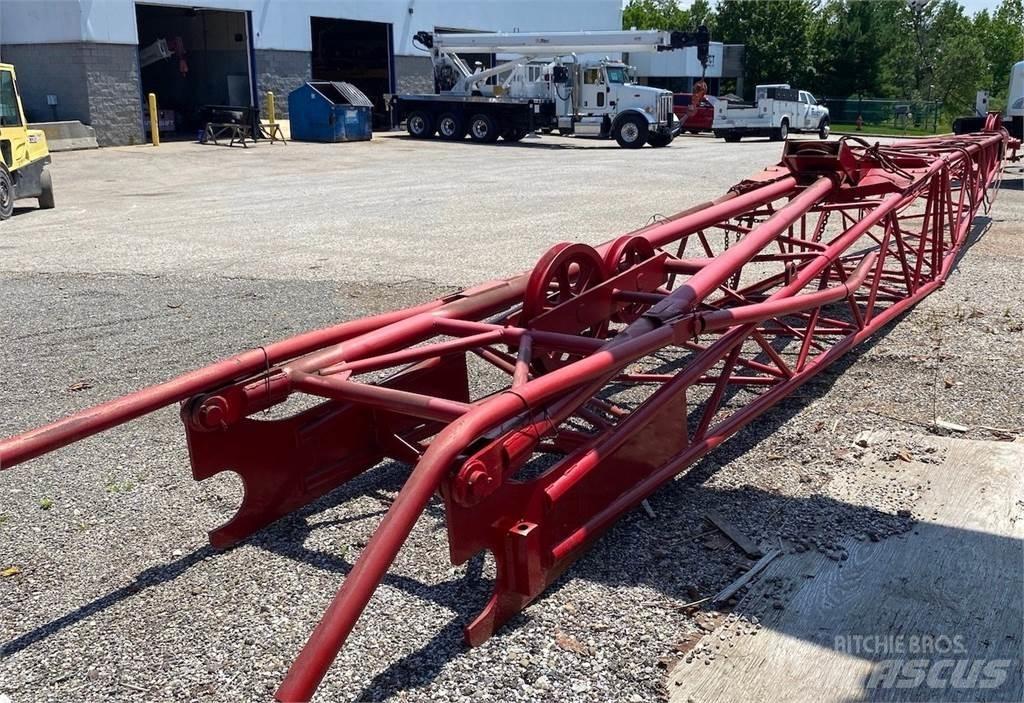 Link-Belt 22M1335 Boom in dipper roke