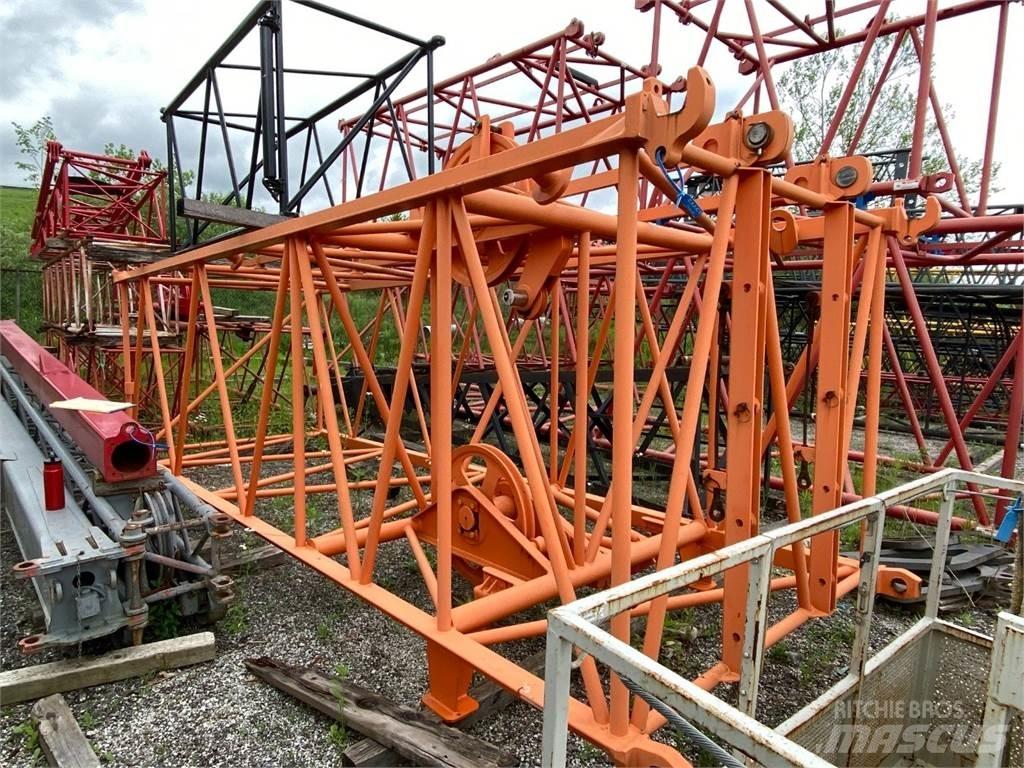 Manitowoc #82 Boom in dipper roke
