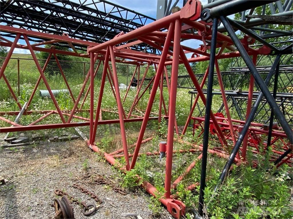 Manitowoc A16605-2 Boom in dipper roke