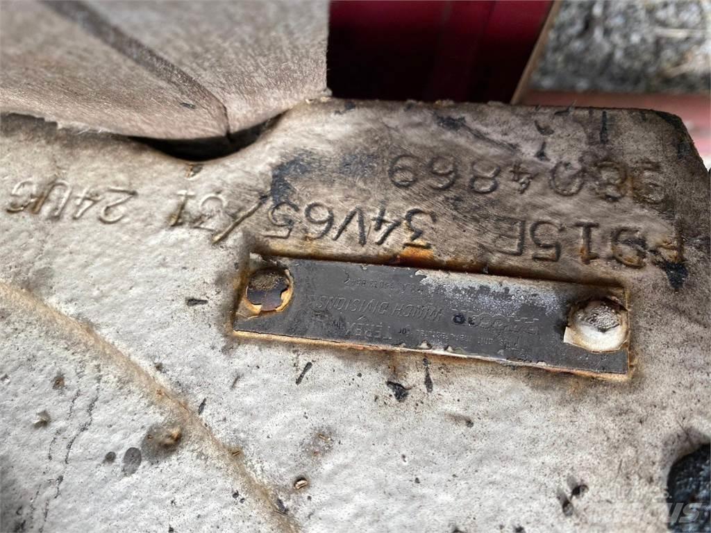 Terex  Tovorna dvigala, vitli in dvigala za material