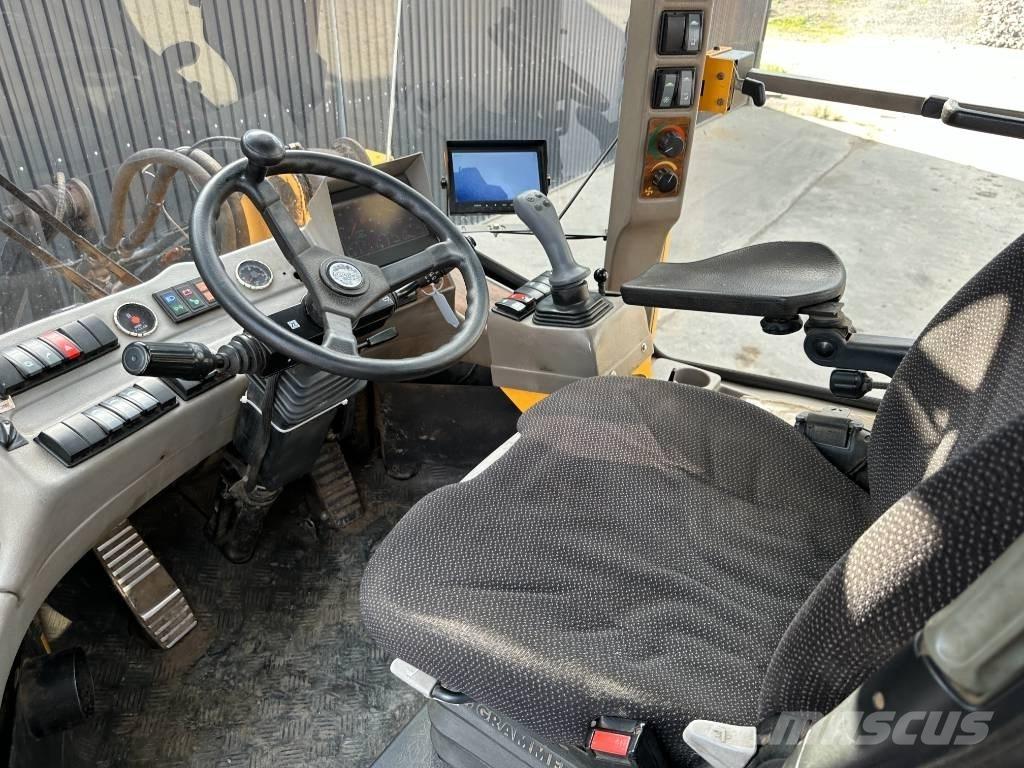 Ljungby L 9 Kolesni nakladalci