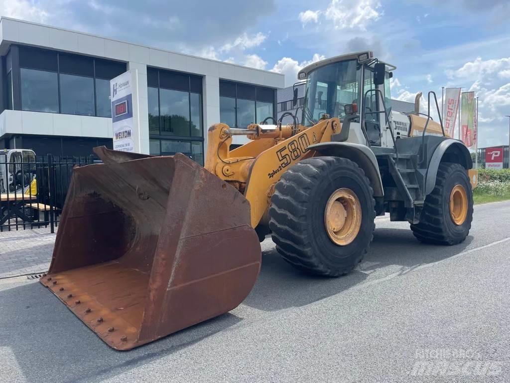 Liebherr L580 | A/C Kolesni nakladalci
