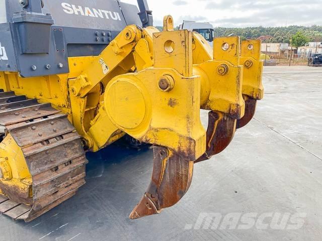 Shantui SD22W Buldožerji goseničarji