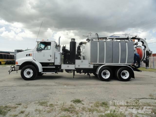 Sterling LT 9500 Vakuumski tovornjaki