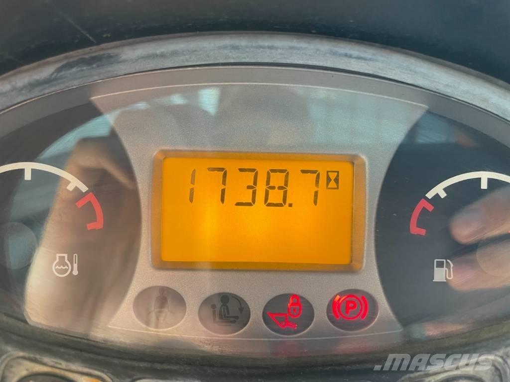 Bobcat T 590 Skid steer mini nakladalci