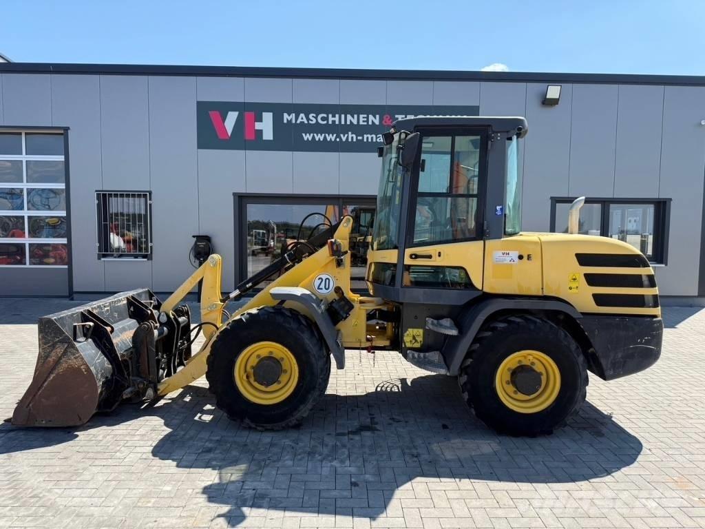 Yanmar V 80 Kolesni nakladalci