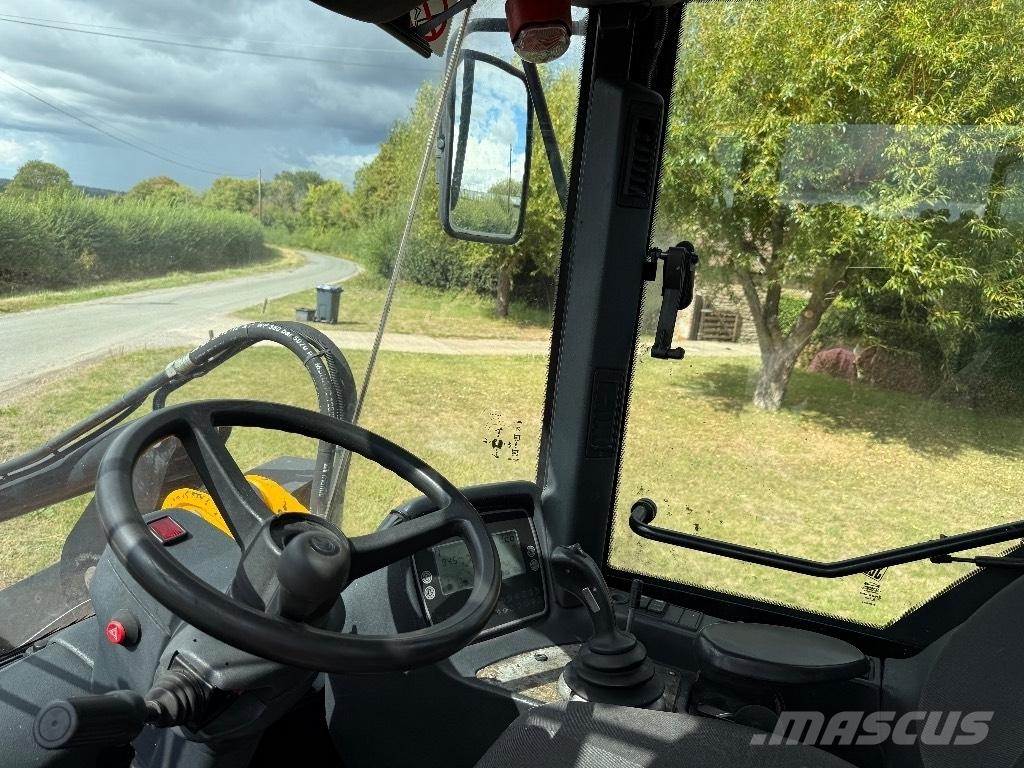 JCB 416 HT Kolesni nakladalci