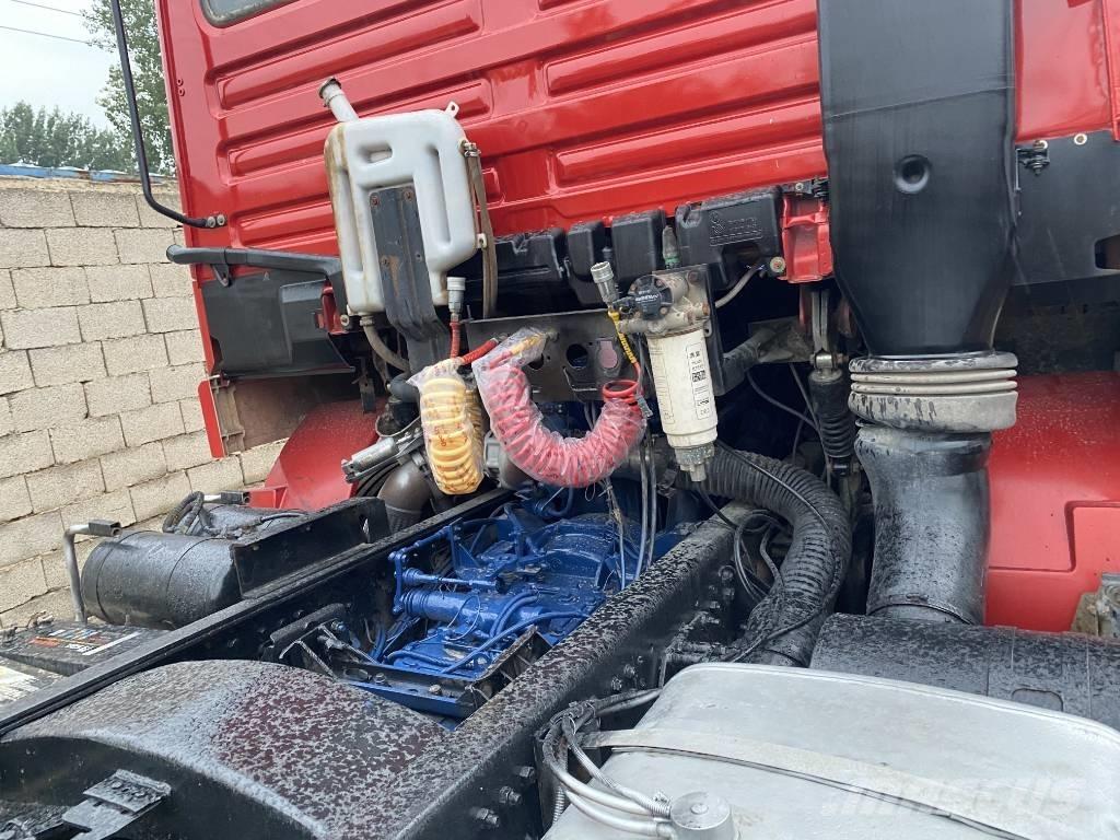 Shacman F3000 6x4 Vlačilci