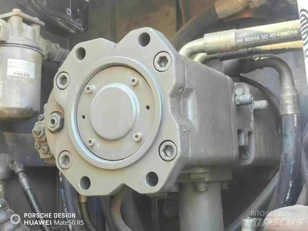Volvo EC 380 D L Bagri goseničarji