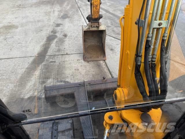 JCB 8052 Mini bagri <7t