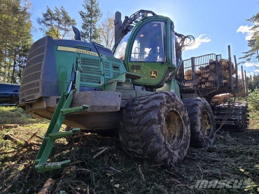 John Deere 1510G Forwarderji