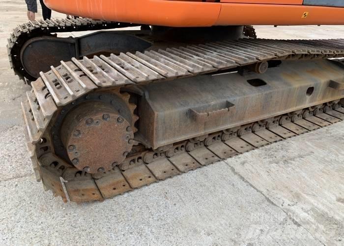 Hitachi ZX 125 Bagri goseničarji