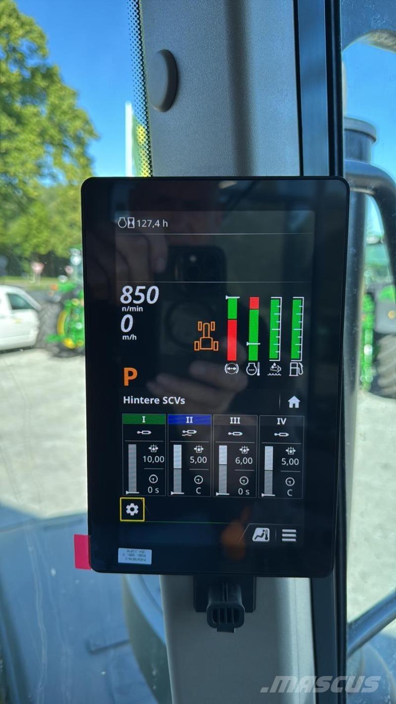 John Deere 6M185 Traktorji