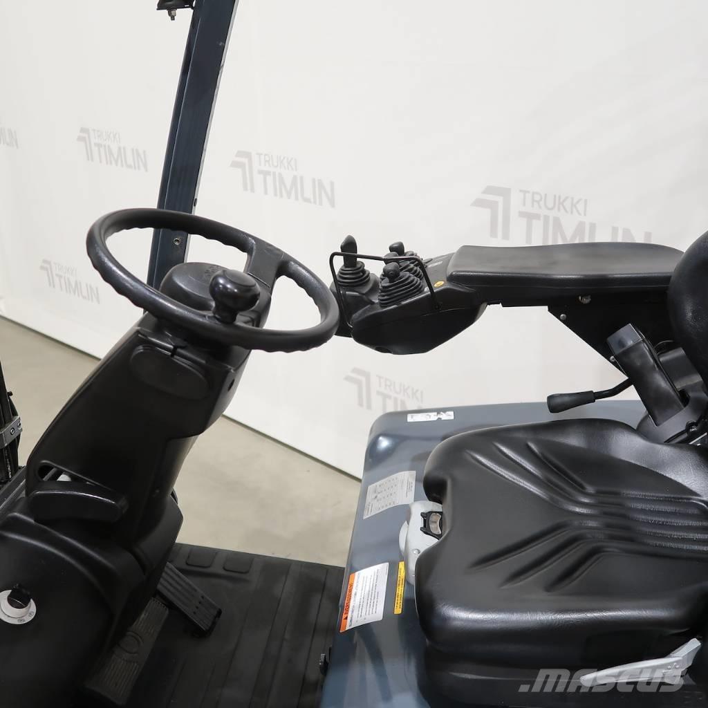 Toyota 8FBMT25 Električni viličarji