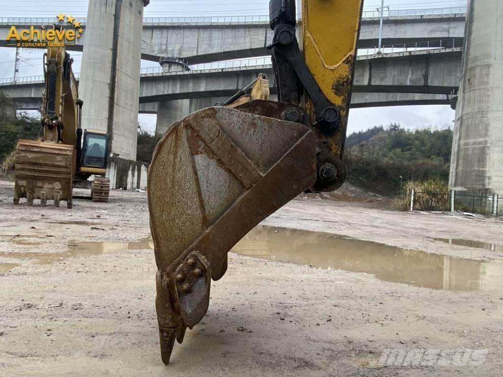 XCMG XE 135 D Bagri goseničarji