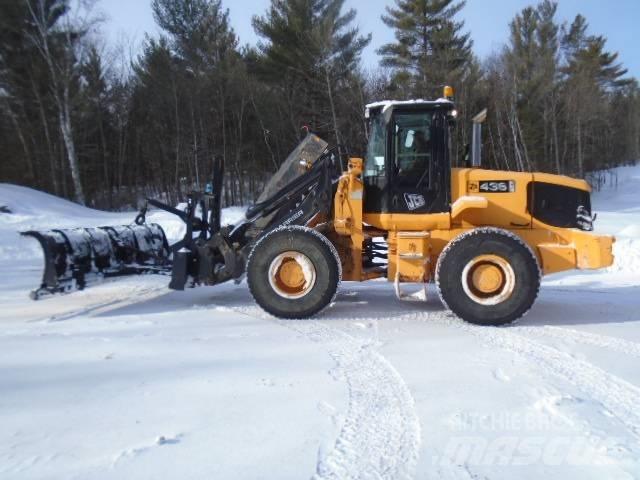 JCB 436 HT Kolesni nakladalci