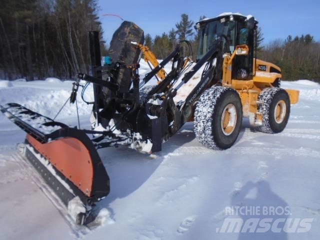 JCB 436 HT Kolesni nakladalci