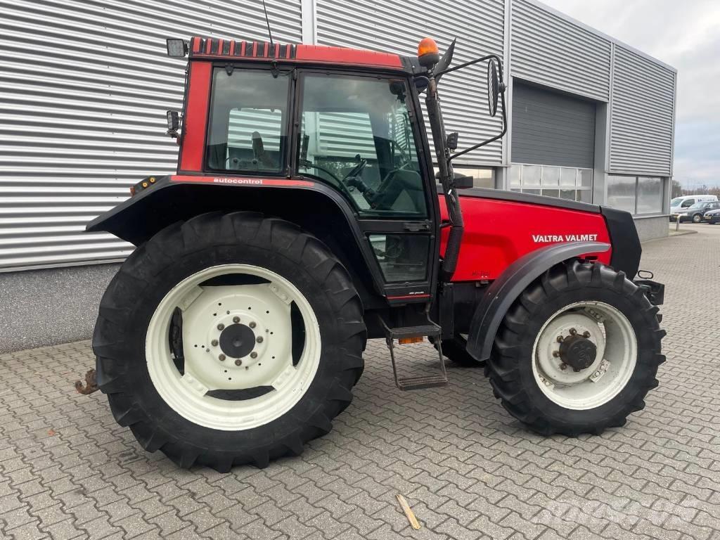 Valtra 6600 tractor Traktorji