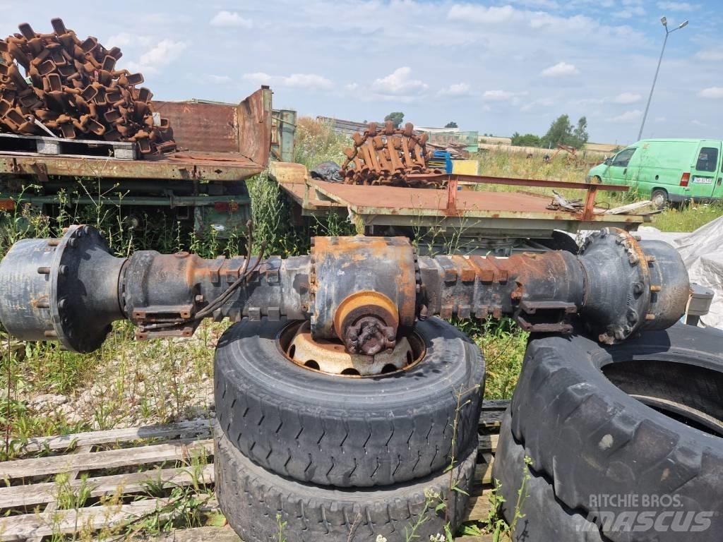 Ponsse NAF PO 67 1 Podvozje in vzmetenje