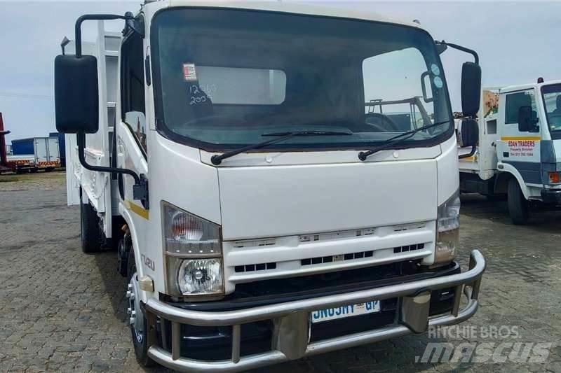Isuzu NPR400 Drugi tovornjaki