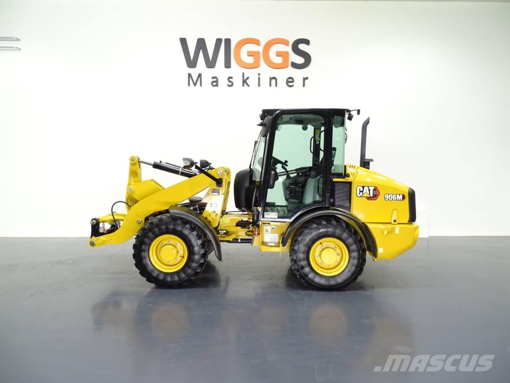 CAT 906M Kolesni nakladalci
