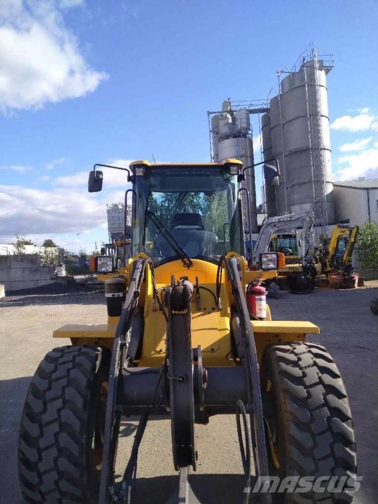 Volvo L 35 G Kolesni nakladalci