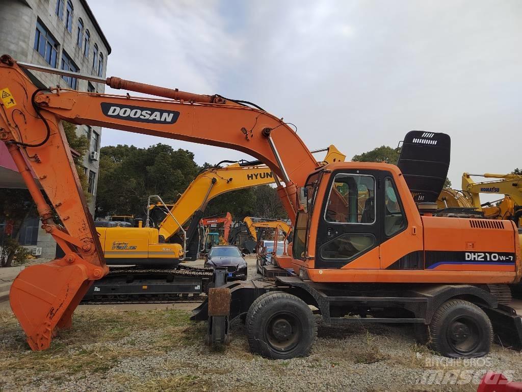 Doosan DH 210 W-7 Bagri na kolesih