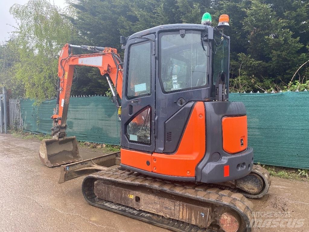 Hitachi Zx48 Mini bagri <7t