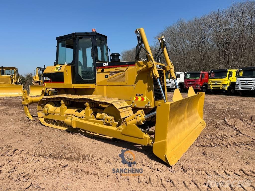 CAT D 6 G Buldožerji goseničarji