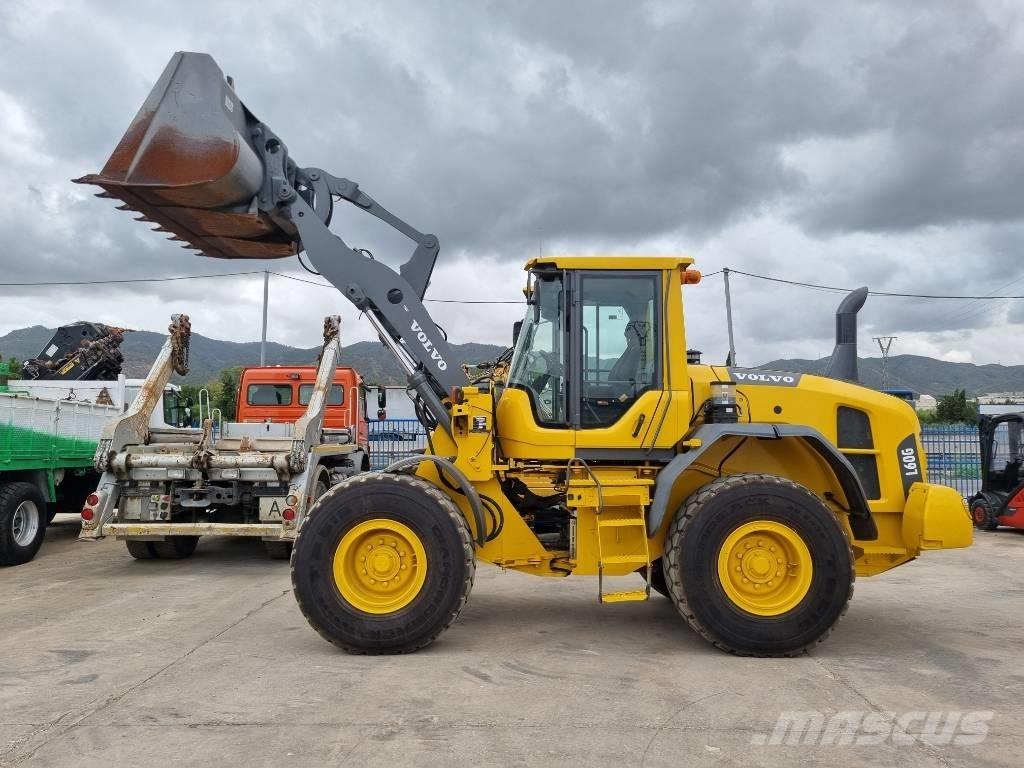 Volvo L 60 G Kolesni nakladalci