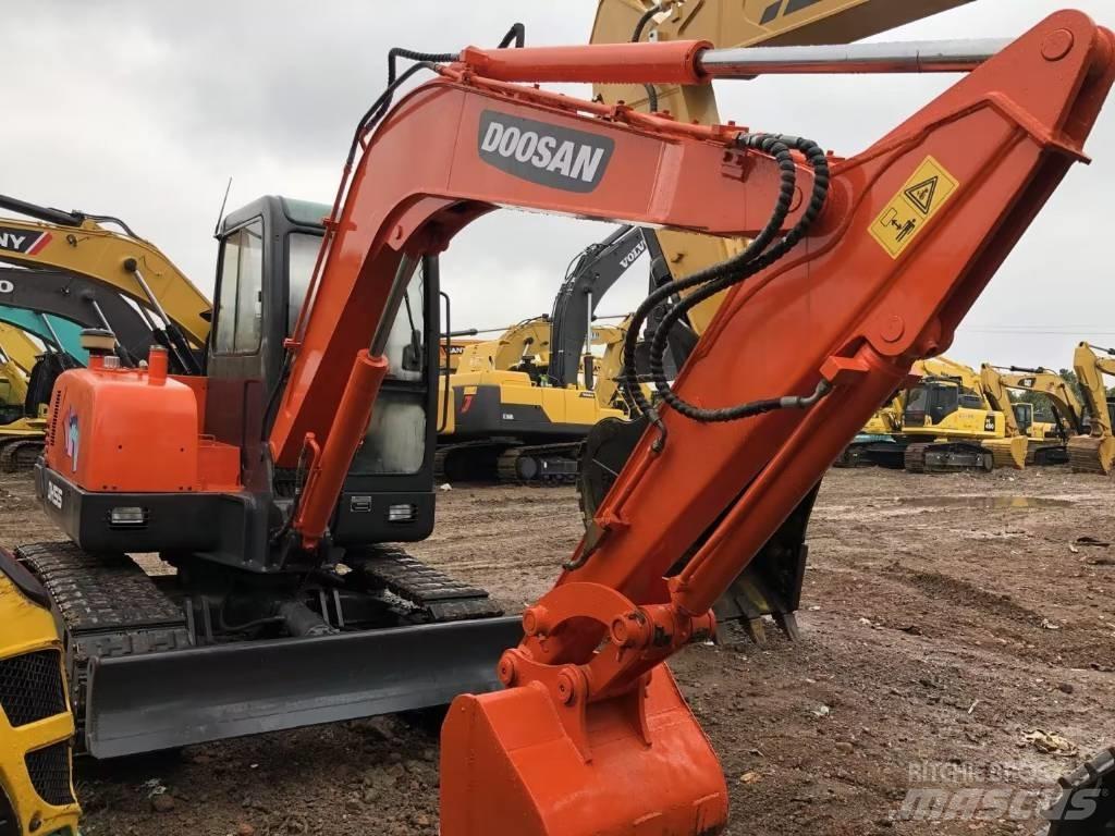 Doosan DH 55 Mini bagri <7t