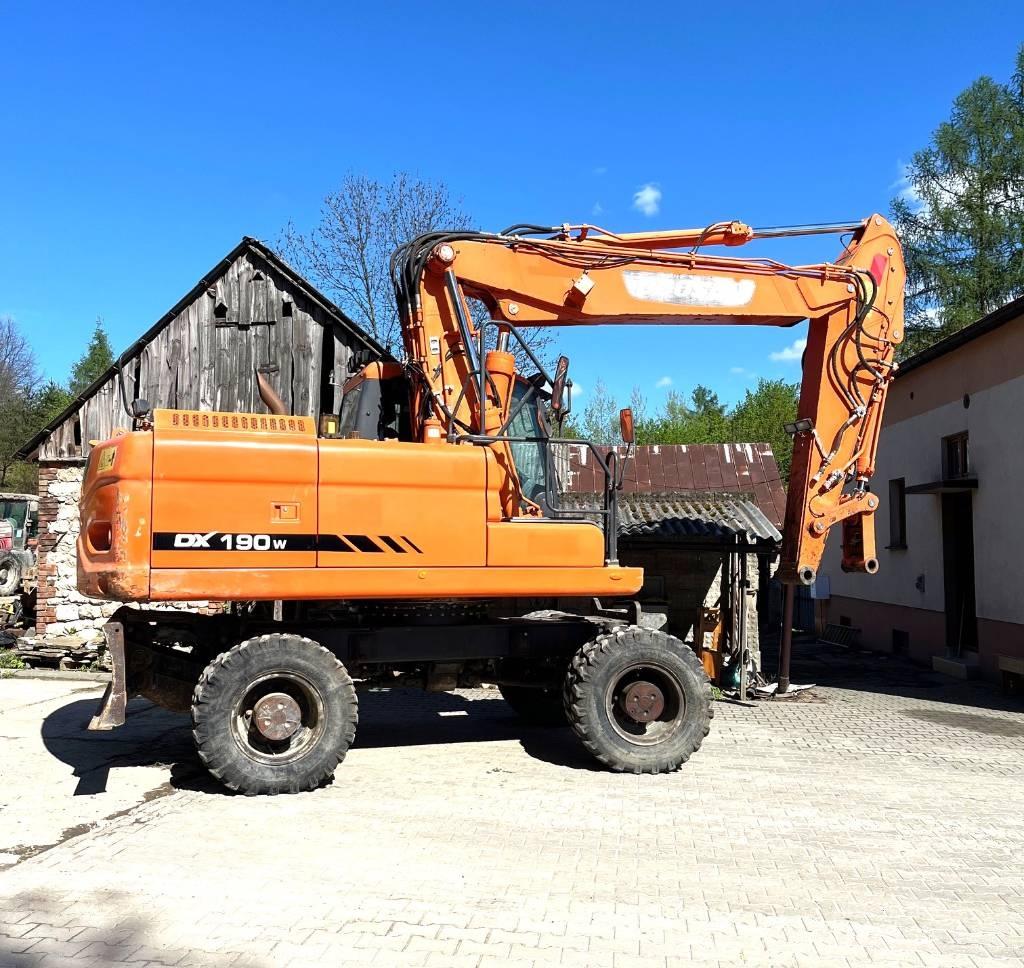 Doosan DX 190 W-3 Bagri na kolesih