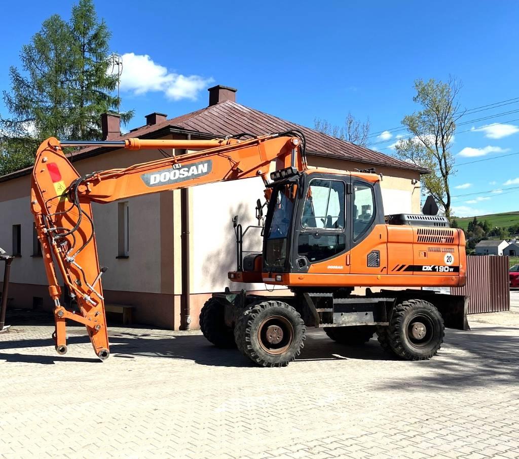 Doosan DX 190 W-3 Bagri na kolesih