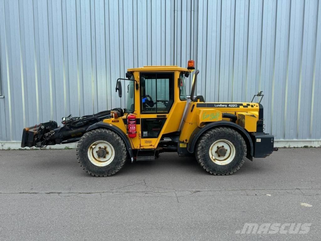 Lundberg 4220 Stroji za prevoz orodij