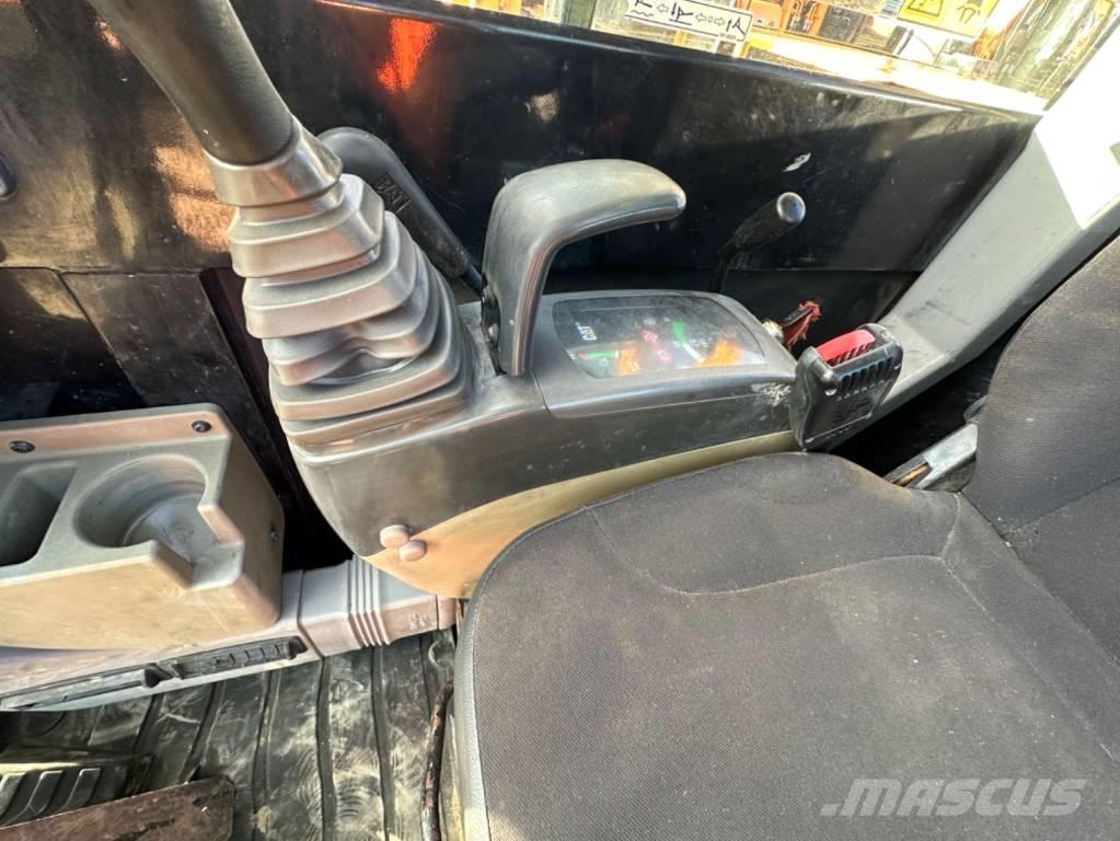 CAT 305.5E2 Mini bagri <7t