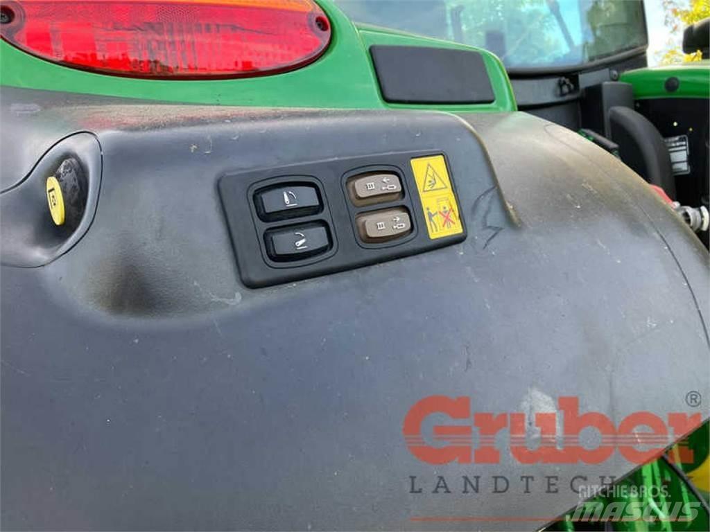 John Deere 6130 R Traktorji