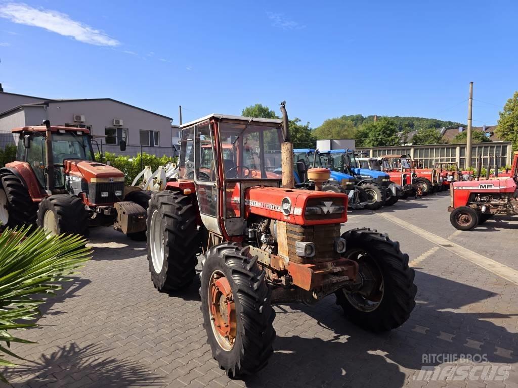 Massey Ferguson 1080 Traktorji