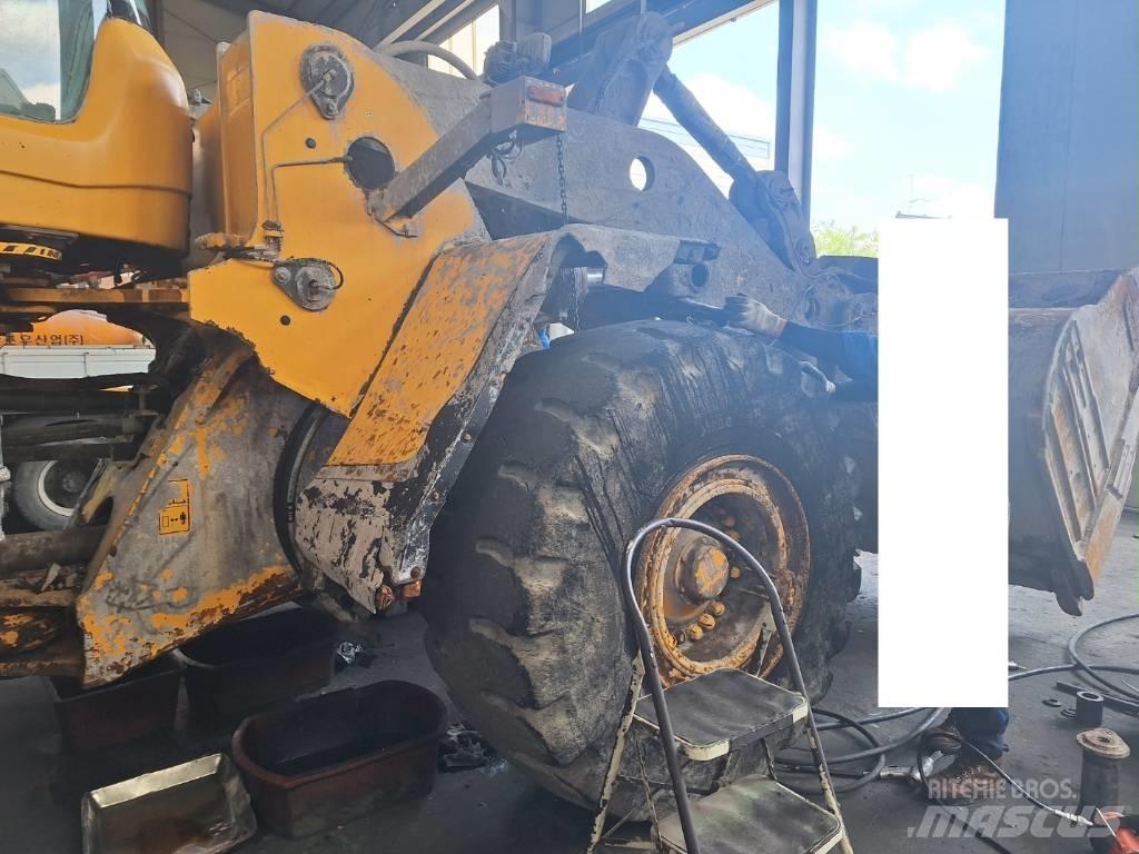 Volvo L150H Kolesni nakladalci