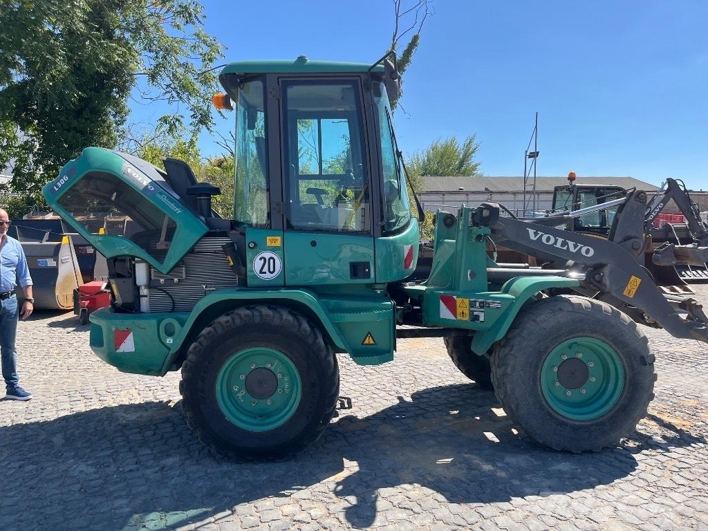 Volvo L 30 G TULOSSA!!!! Kolesni nakladalci
