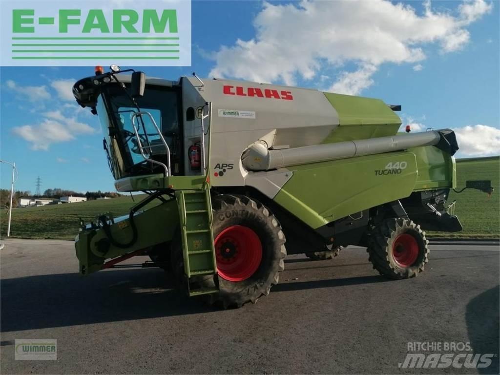 CLAAS tucano 440 Kombajni