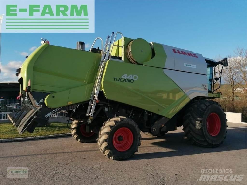 CLAAS tucano 440 Kombajni