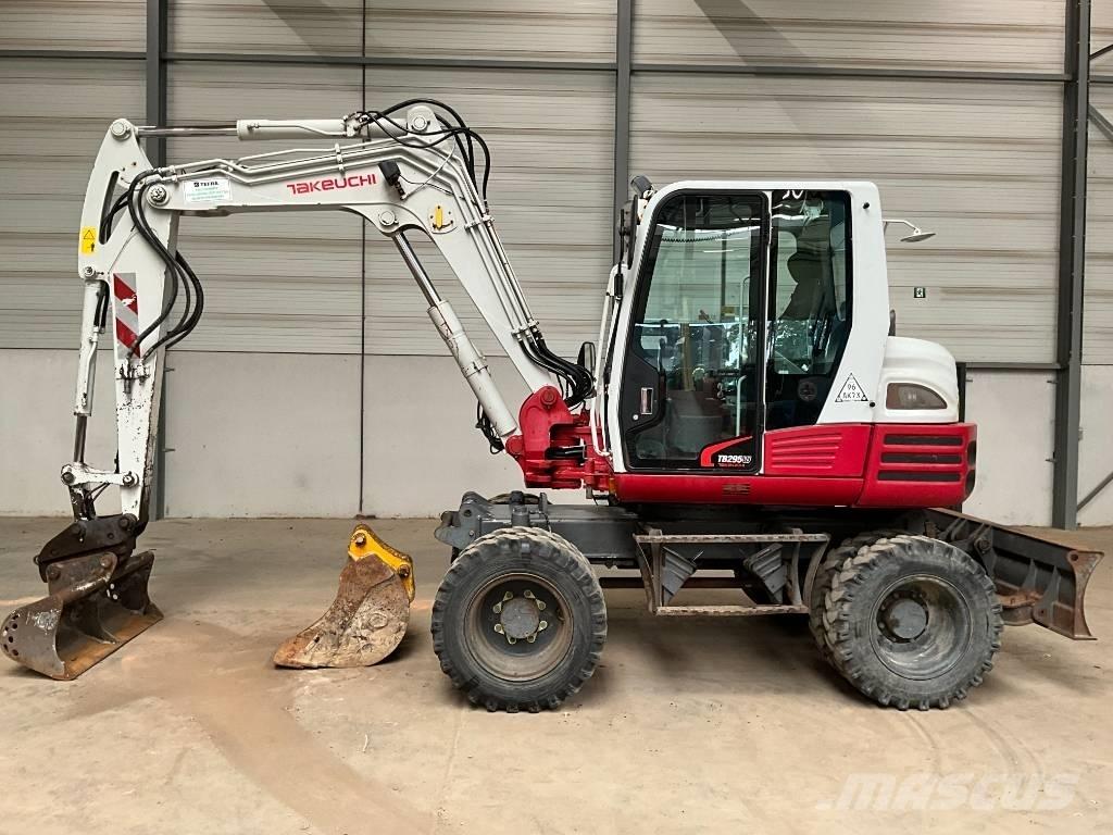 Takeuchi TB 295 W Bagri na kolesih