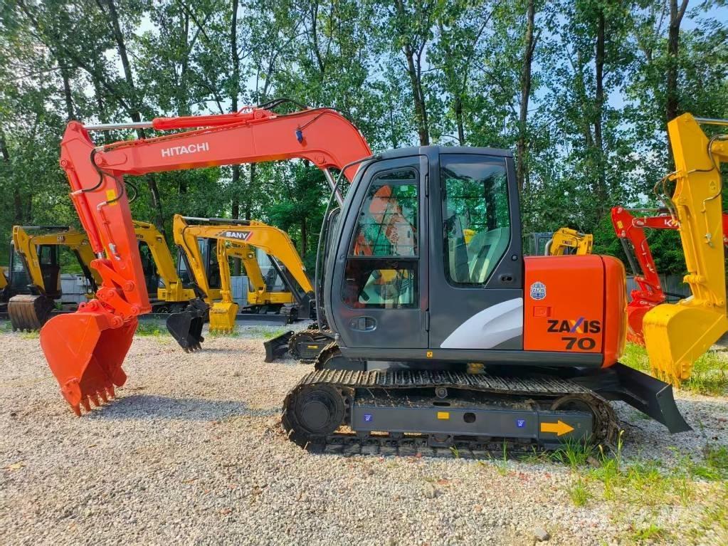 Hitachi ZX 70 Mini bagri <7t