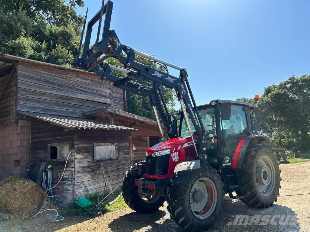 Massey Ferguson 5710 Traktorji