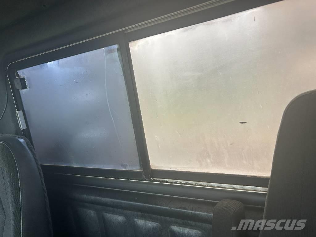 Mack CH 613 Vlačilci