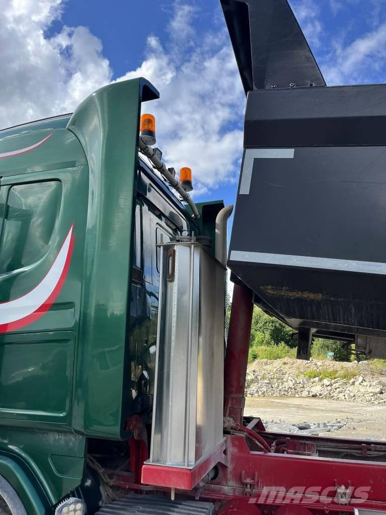 Scania R 560 Kiper tovornjaki