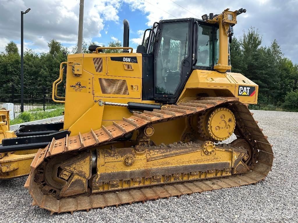 CAT D 6 N LGP Buldožerji goseničarji