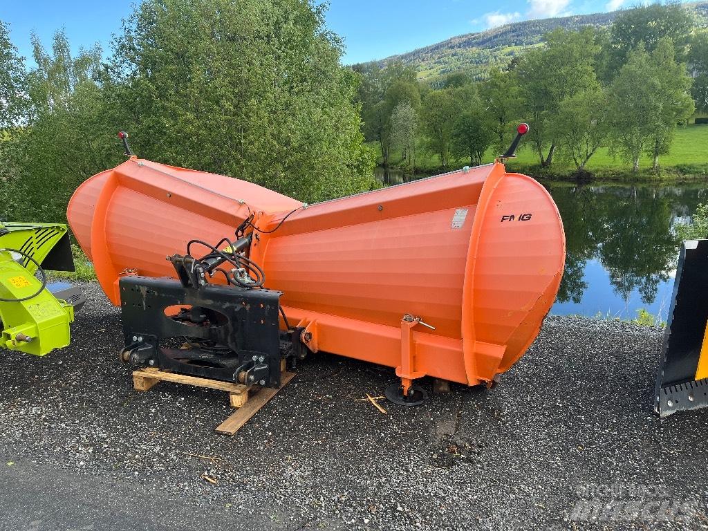 FMG PA330 Snežne deske in plugi