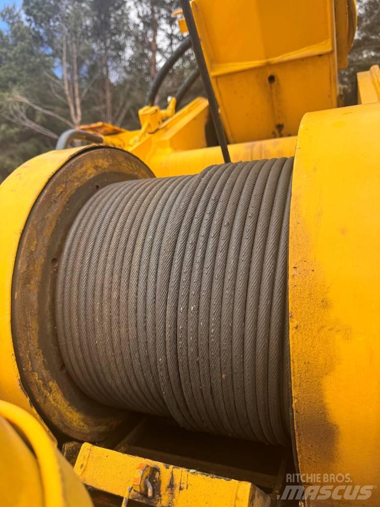 Hitachi ZX135UST Dvigala na gosenicah